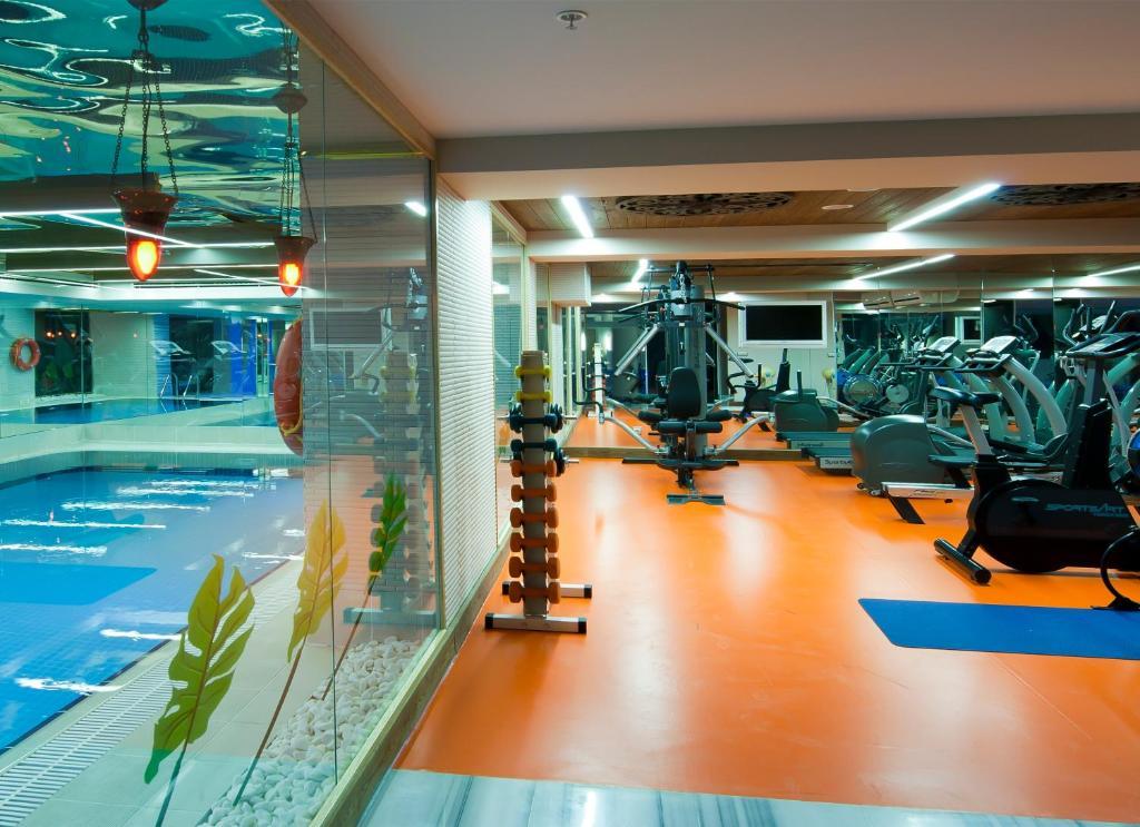 Yasmak Comfort Hotel Istanbul Exterior photo